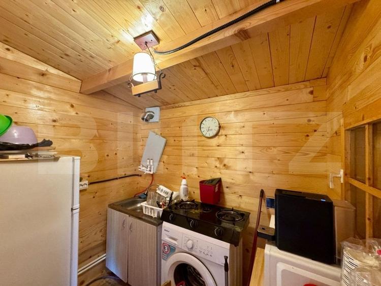 Casă individuală cu 3 camere cu Teren 307 Mp în Brad