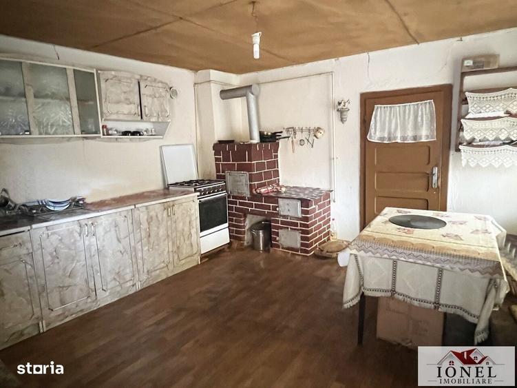 Casă cu 3 camere în Galda de Jos