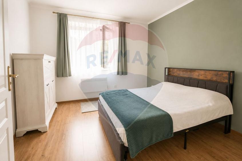 Casă individuală cu 3 camere cu Teren 1123 Mp în Măieruș