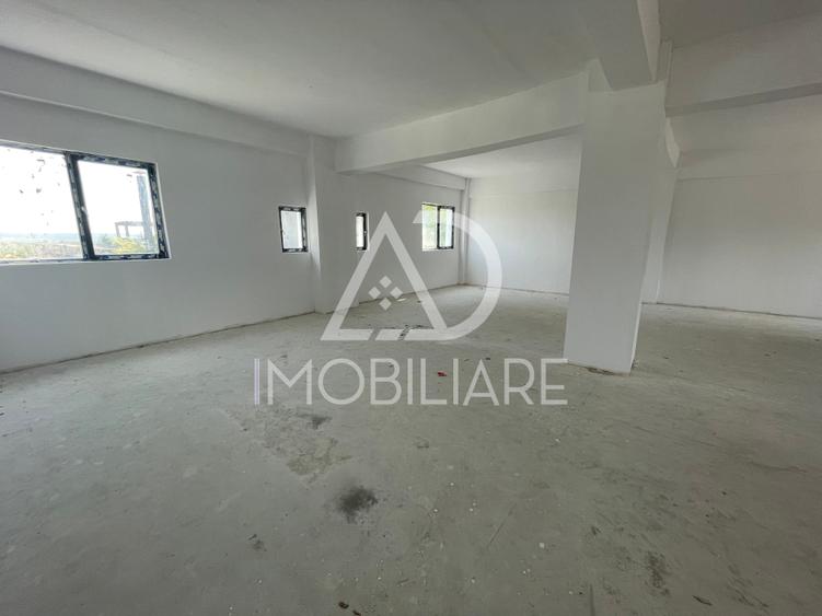 Spațiu comercial, de 320 mp, în Exterior Nord
