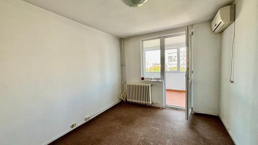 Apartament cu 3 camere în Militari