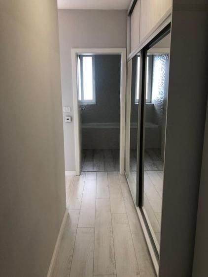 Apartament cu 2 camere decomandat, mobilat în Soarelui