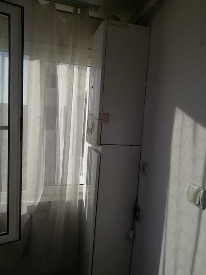 Apartament cu 3 camere decomandat în Mătăsari