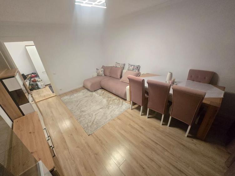 Apartament cu 2 camere decomandat în Mihai Viteazul