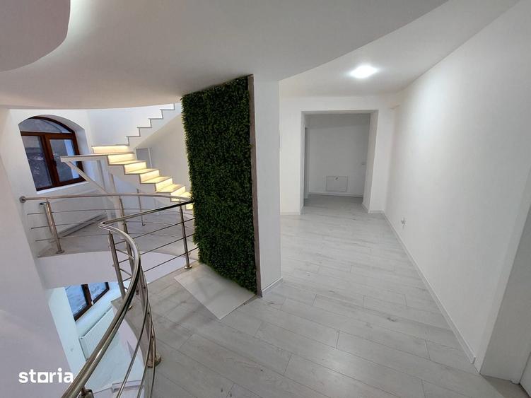 Casă cu 6 camere decomandat cu Teren 719 Mp în Ghencea