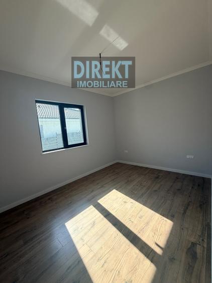 Casă individuală cu 4 camere cu Teren 470 Mp în Centura
