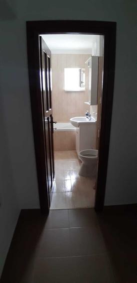 Garsonieră decomandată în Pietroasa