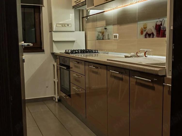 Apartament cu 3 camere decomandat, mobilat în Olteniței