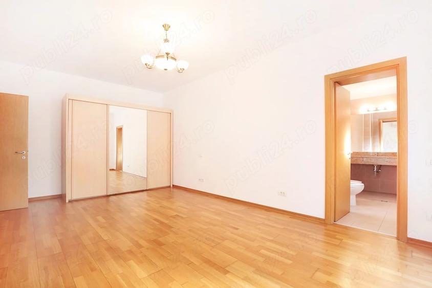 Apartament cu 4 camere decomandat în Herăstrău