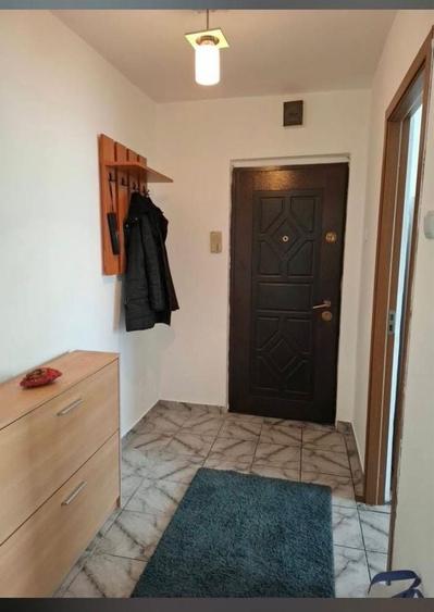 Apartament cu 2 camere semidecomandat în Dărmănești