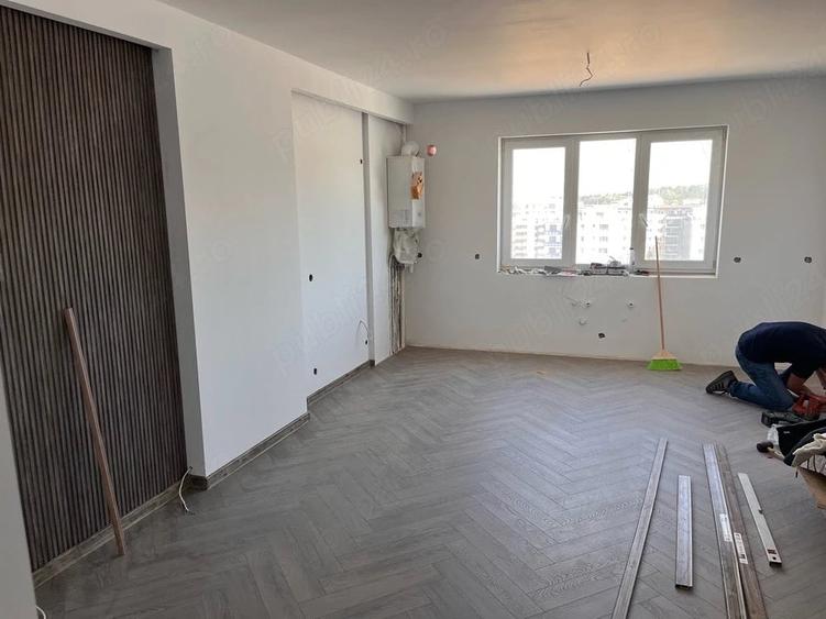 Apartament cu 2 camere decomandat în Florești