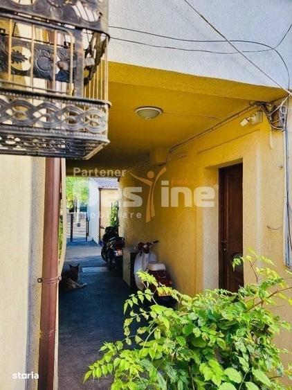 Casă cu 4 camere în 13 Septembrie