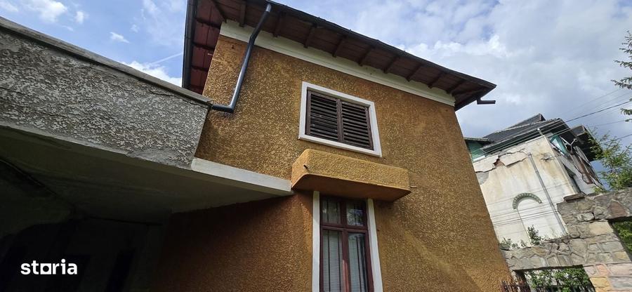 Casă cu 4 camere în Buciumeni