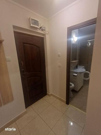 Garsonieră decomandată în Calea Aradului