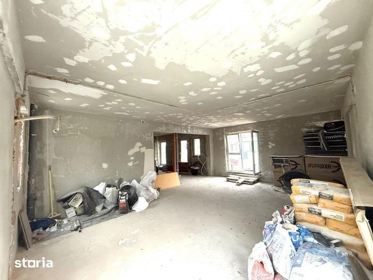 Apartament cu 4 camere în Central