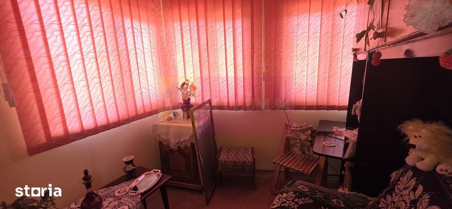 Casa cu 5 camere de vanzare in Breaza - 2