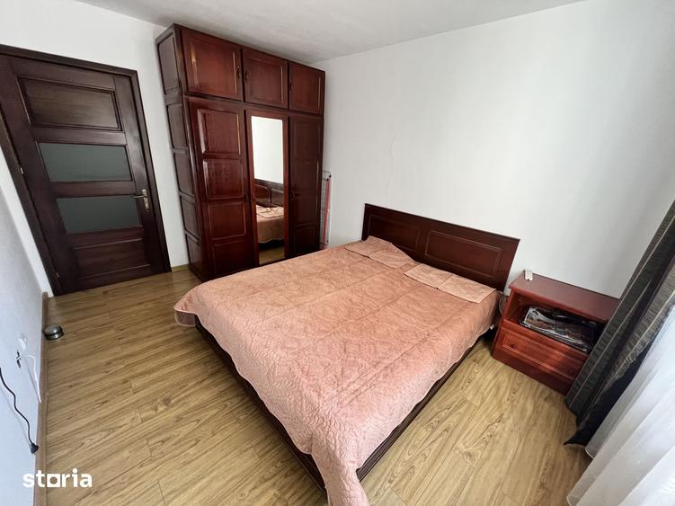 Apartament cu 3 camere semidecomandat în Mihai Viteazul
