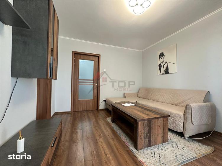 Apartament cu 2 camere nedecomandat în Podu Roș