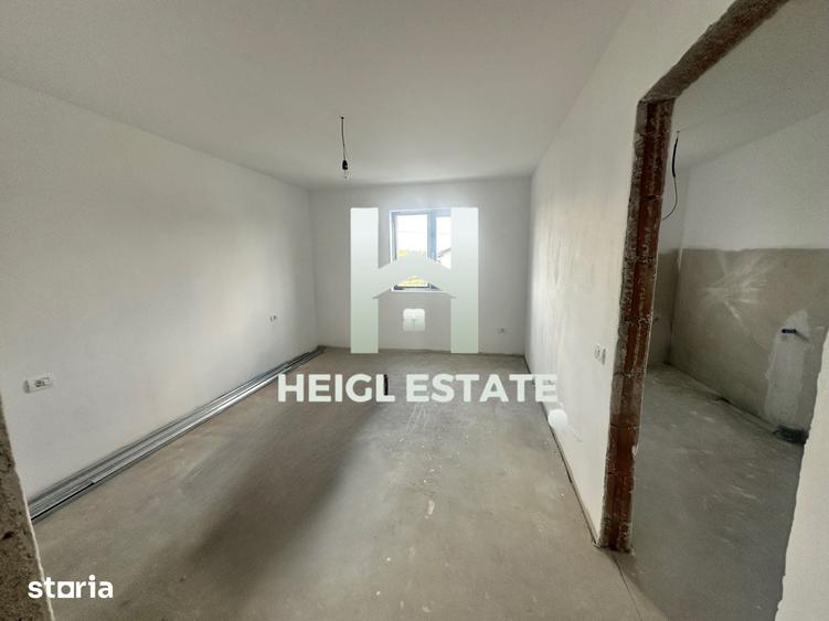 Casă cu 4 camere cu Teren 350 Mp în Bucovăț