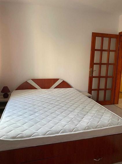 Apartament cu 2 camere semidecomandat în Exterior Vest