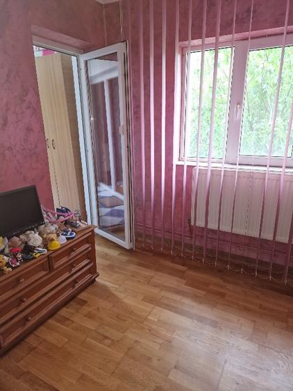 Apartament de vanzare - 5