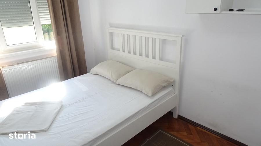 Apartament cu 4 camere decomandat în Kogălniceanu