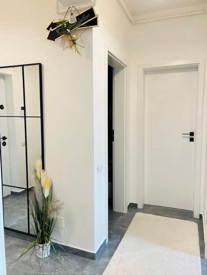 De vânzare apartament 2 camere, 2 terase și loc de parcare - 2