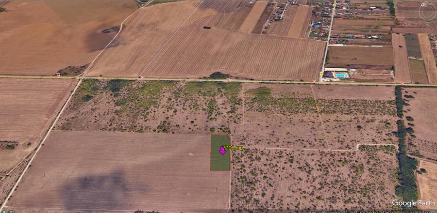 Teren Construcții extravilan de 7700 mp, în Central