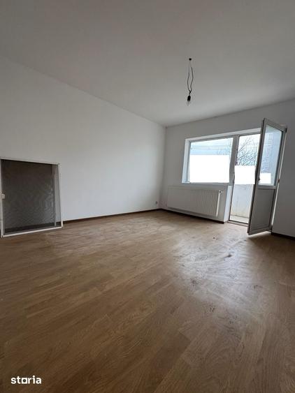 Apartament cu 4 camere în Central