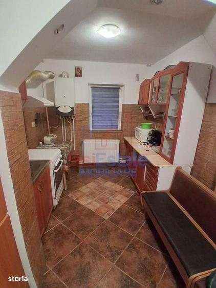 Apartament cu 3 camere decomandat în Galata