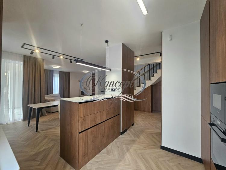 Duplex cu 4 camere cu Canalizare în Gilău