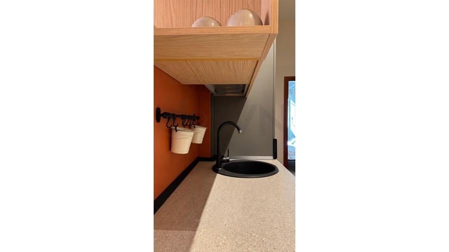 Apartament cu 2 camere decomandat în P-ța Romană