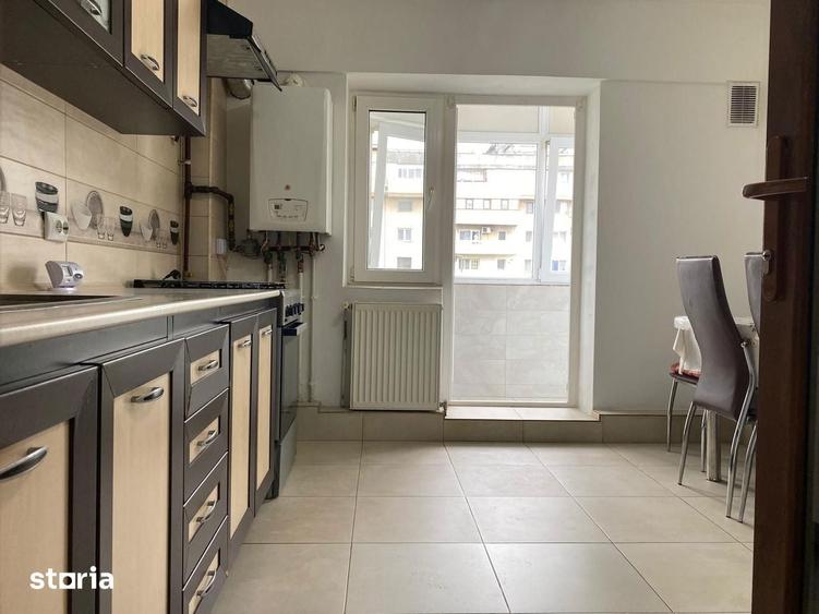 Apartament cu 2 camere decomandat în Central