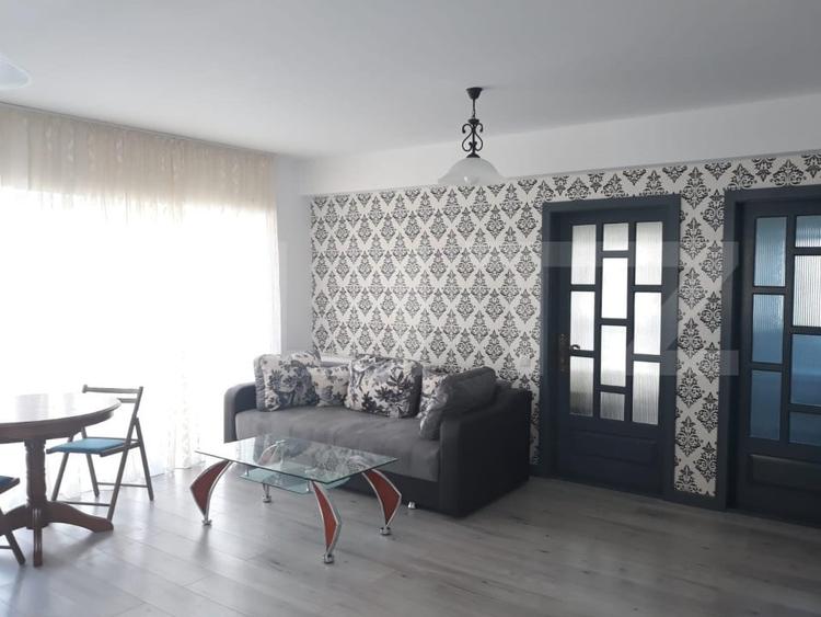 Apartament cu 2 camere semidecomandat, mobilat în Mărăști
