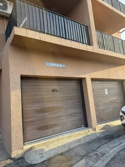 Spațiu comercial, de 21 mp, în Rogerius