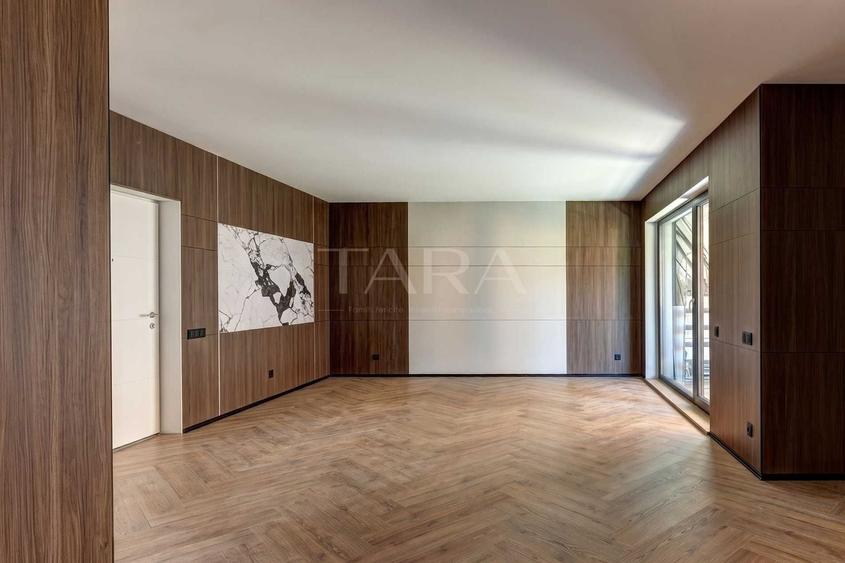 Apartament cu 2 camere semidecomandat în Mărăști
