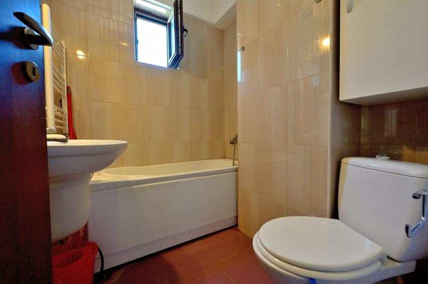 Apartament cu 2 camere decomandat în Bucureștii Noi
