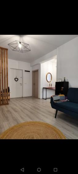 Apartament cu 2 camere decomandat, mobilat în Șelimbăr