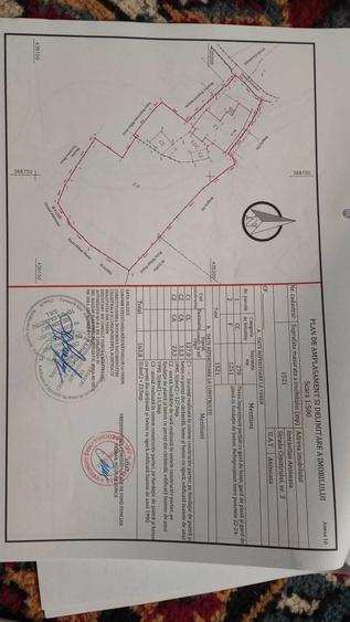 Casă cu 4 camere în Central
