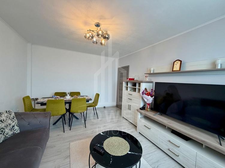 Apartament cu 3 camere decomandat în Vest