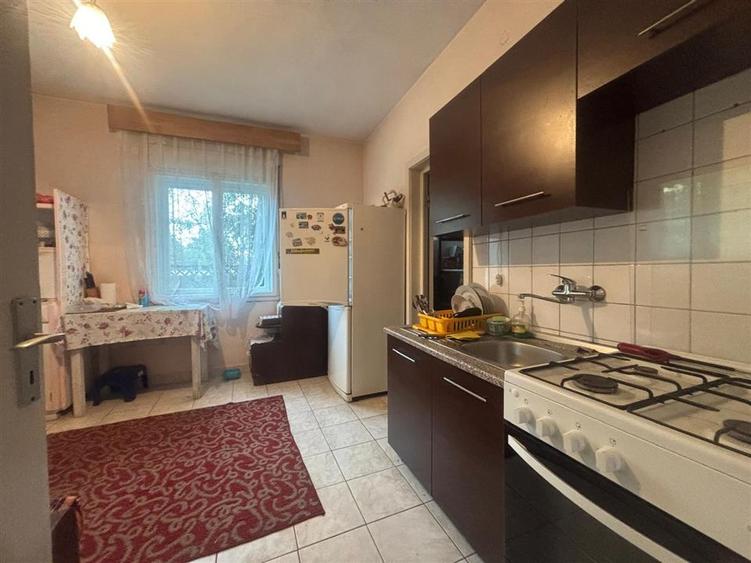 Casă cu 4 camere cu Teren 500 Mp în Ultracentral