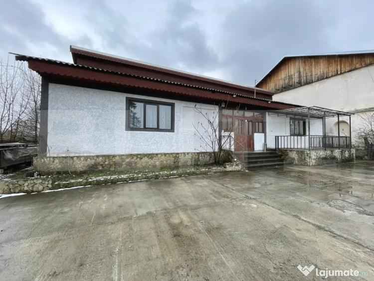 Spațiu comercial, de 288 mp, în Fălticeni