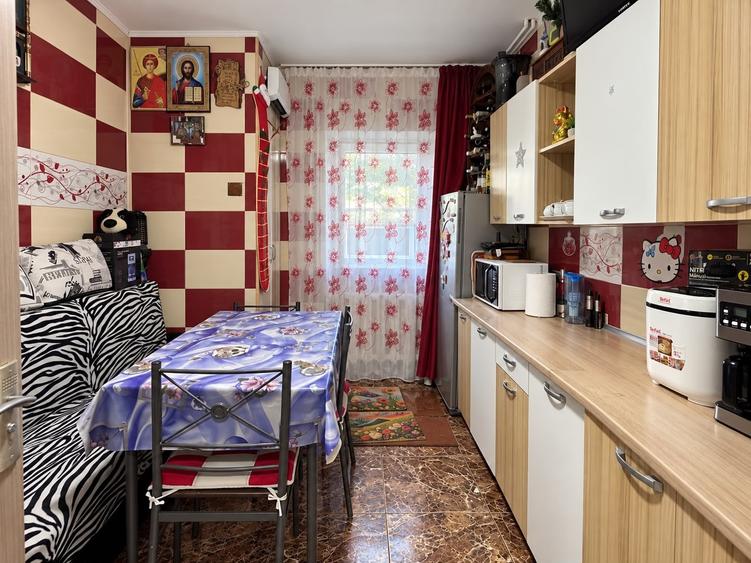 Apartament cu 2 camere semidecomandat în Inel II