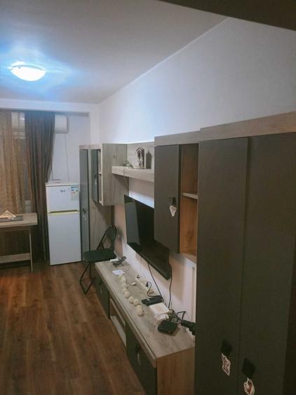 Garsonieră semidecomandată în Central