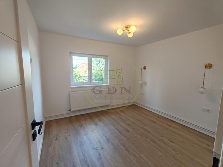 Apartament cu 3 camere decomandat în Ștrand