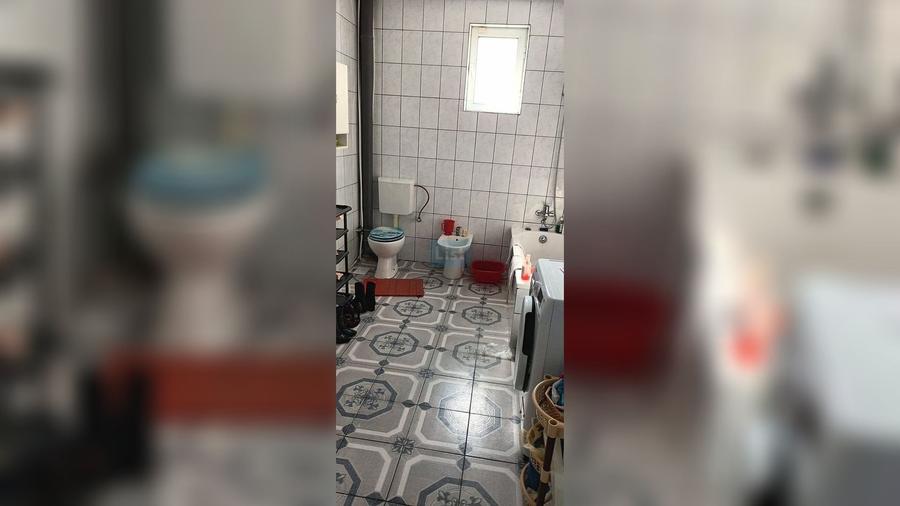 Casă cu 3 camere cu Teren 374 Mp în Exterior Sud