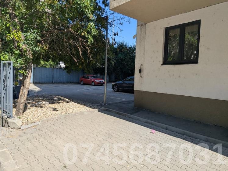 Apartament cu 2 camere semidecomandat, mobilat în Drumul Taberei