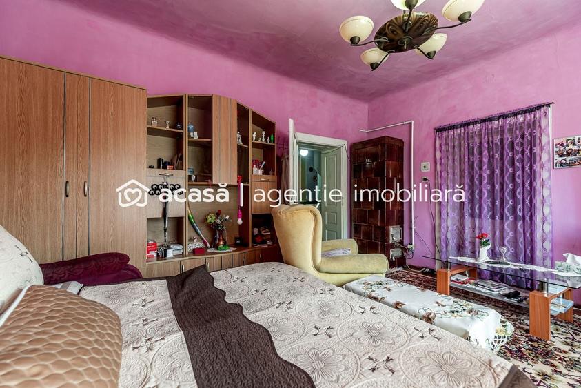 Casă individuală cu 3 camere cu Canalizare în Central