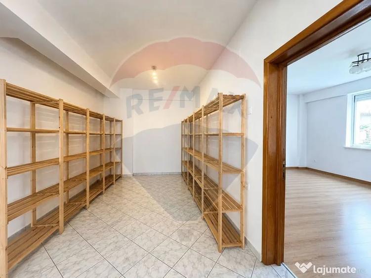 Casă cu 6 camere cu Teren 180 Mp în Giulești