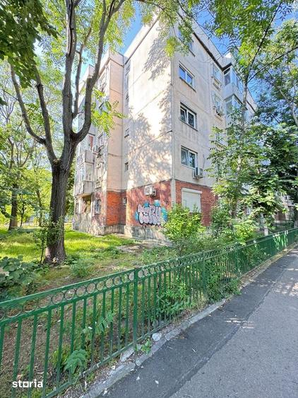 Garsonieră decomandată, mobilată în 13 Septembrie